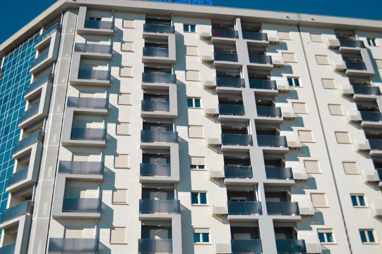 Eastside Apartment Bar Exteriör bild